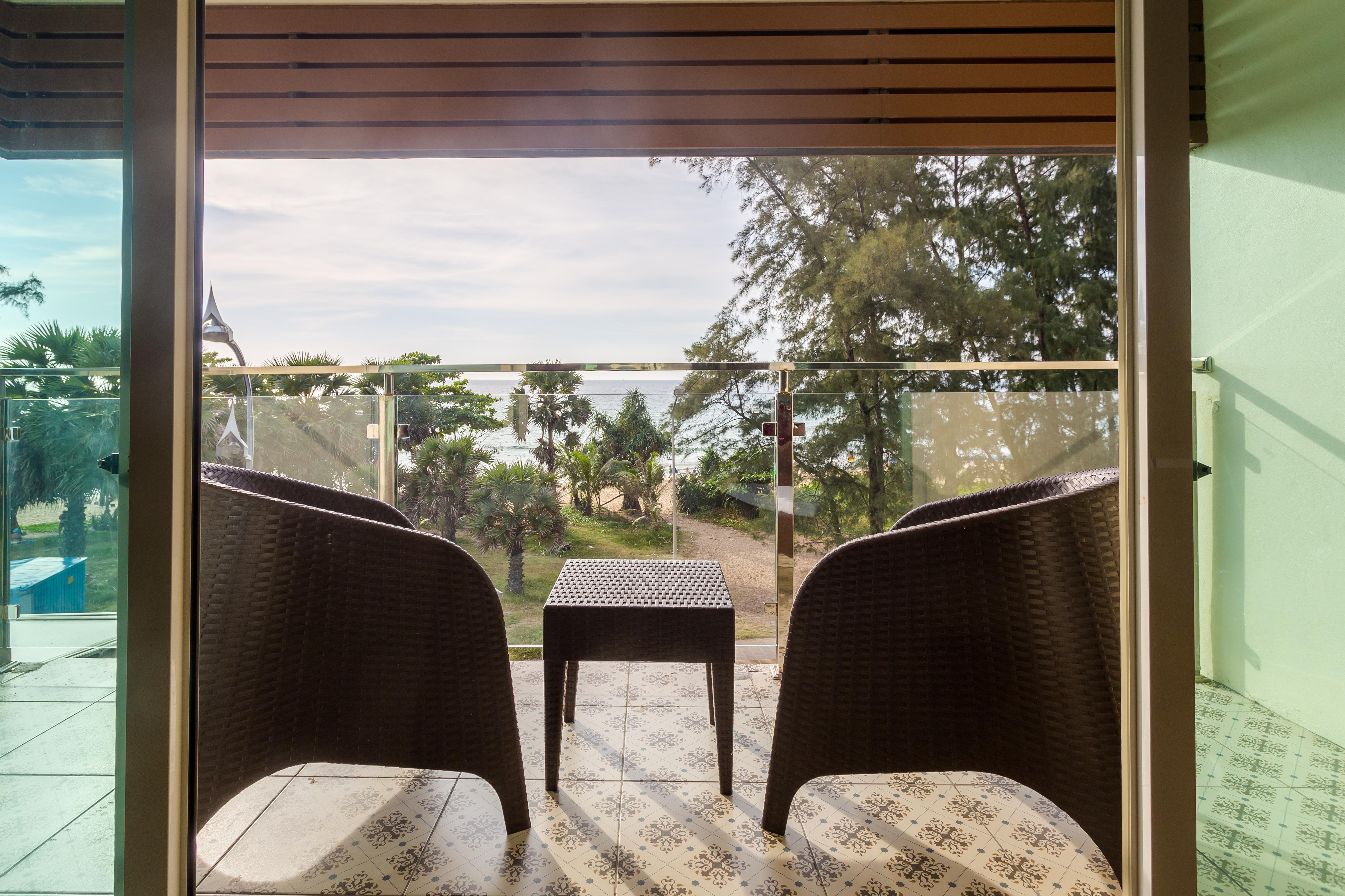 Anda Beachside Hotel SHA Karon Exterior foto