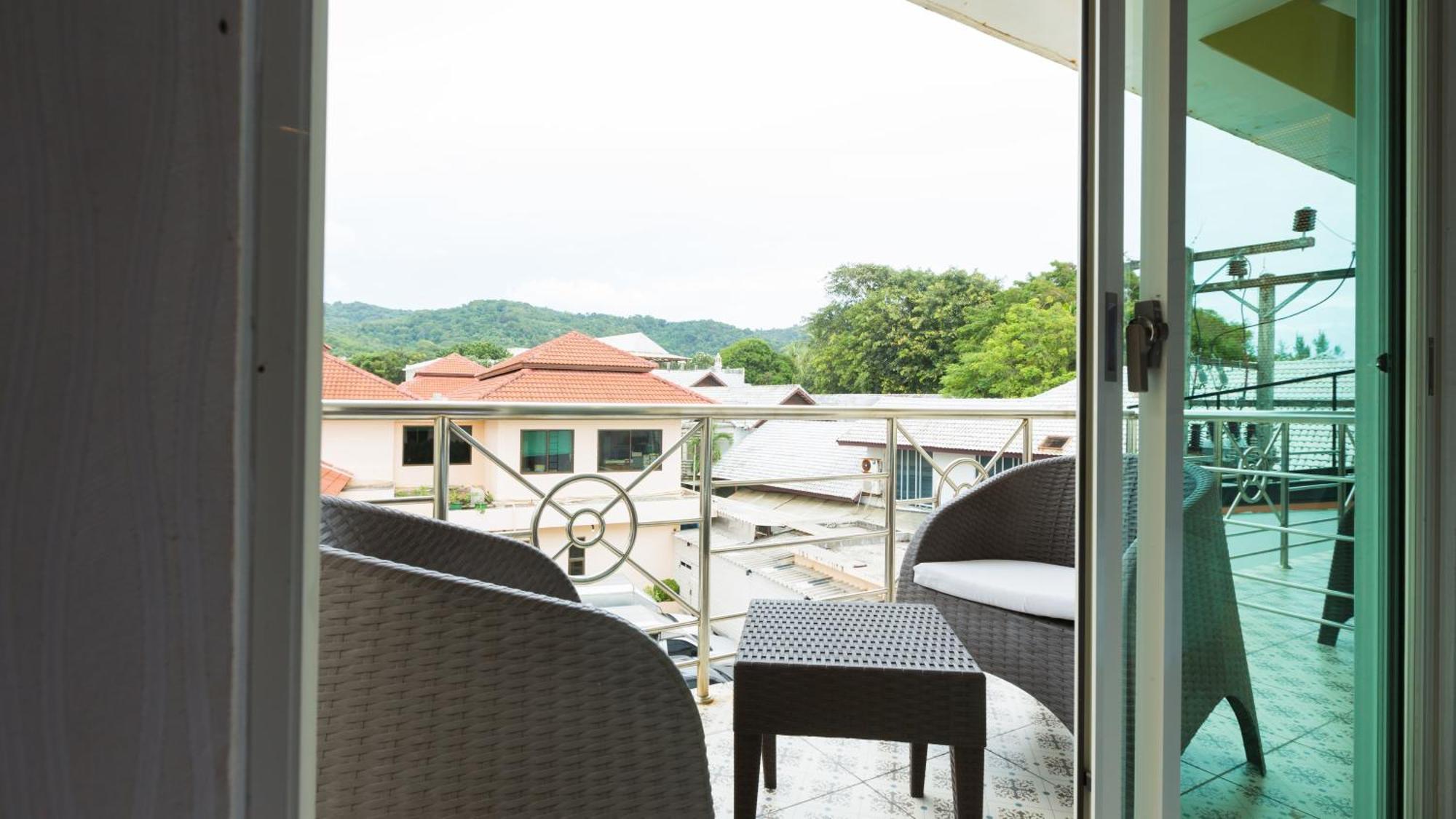 Anda Beachside Hotel SHA Karon Exterior foto